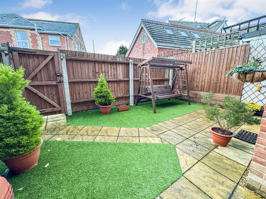 Property photo 1 of 13 Img_5037.Jpg