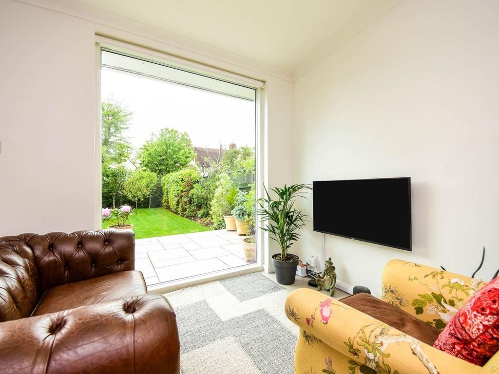 Property photo 3 of 15