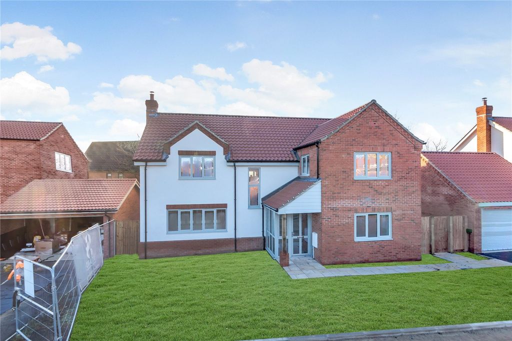 Property photo 1 of 30 Picture No. 34
