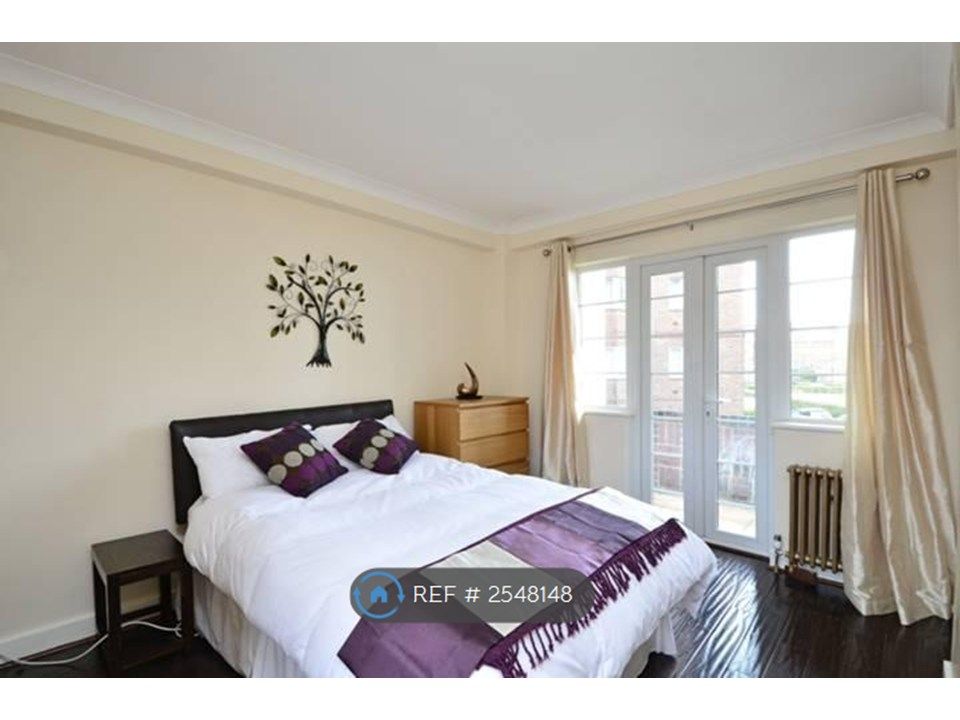 Property photo 2 of 6 Bedroom 1