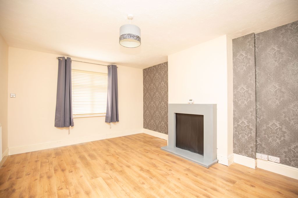 Property photo 3 of 12 Mw26-1211