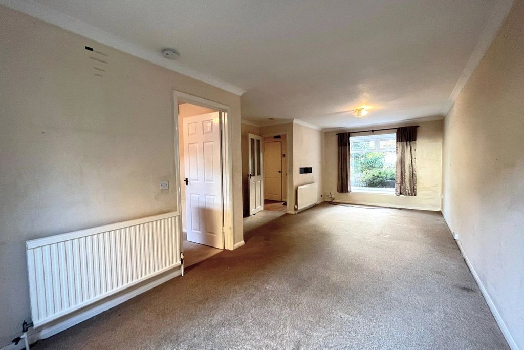 Property photo 2 of 13 Picture No. 20