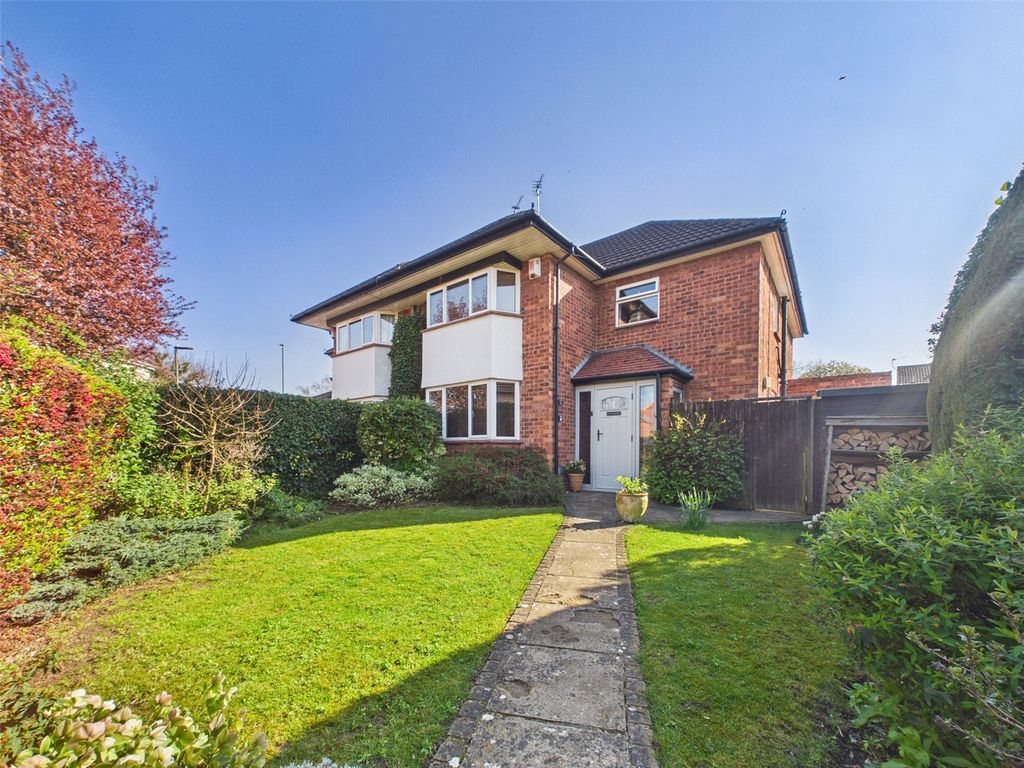 Property photo 1 of 21 Picture No. 01