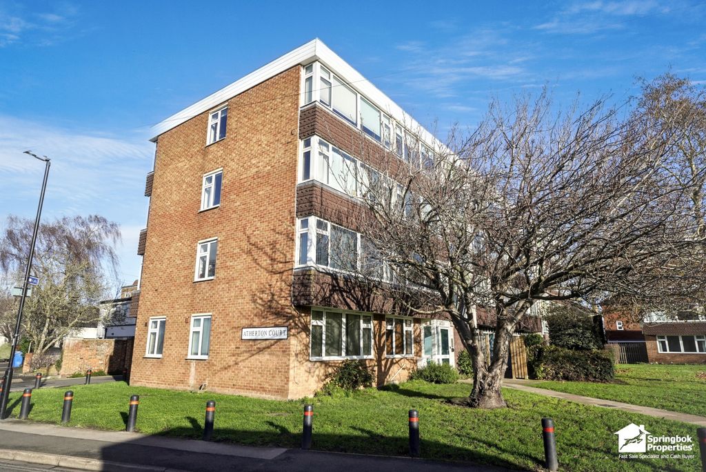 Property photo 1 of 10 Front View