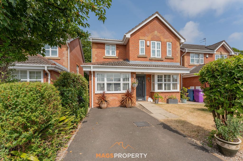 Property photo 1 of 26