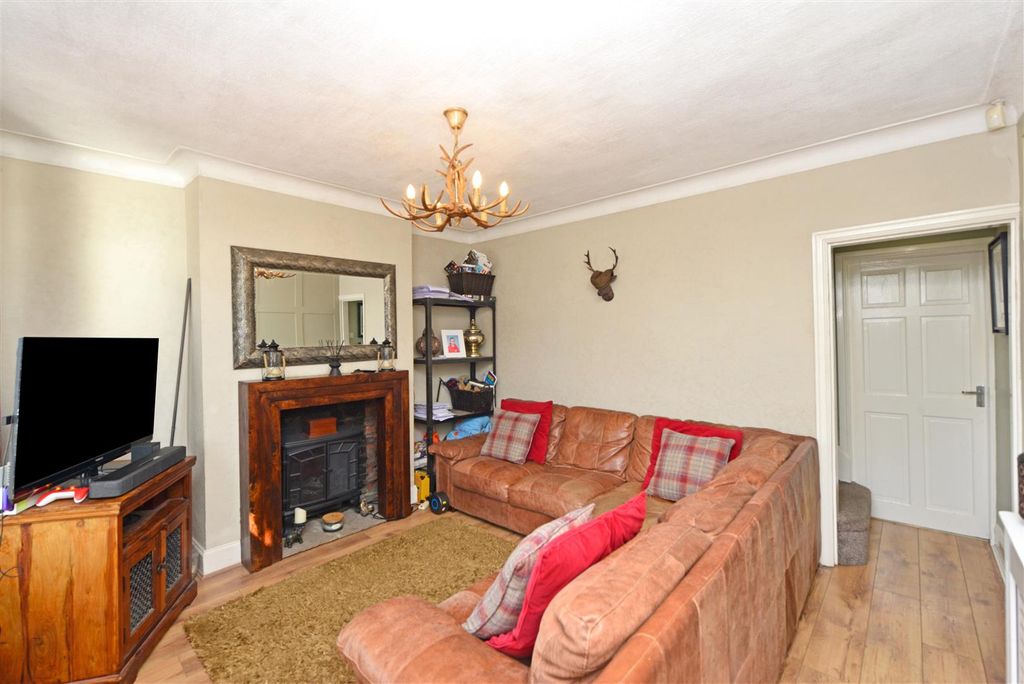 Property photo 2 of 23 Living Room: