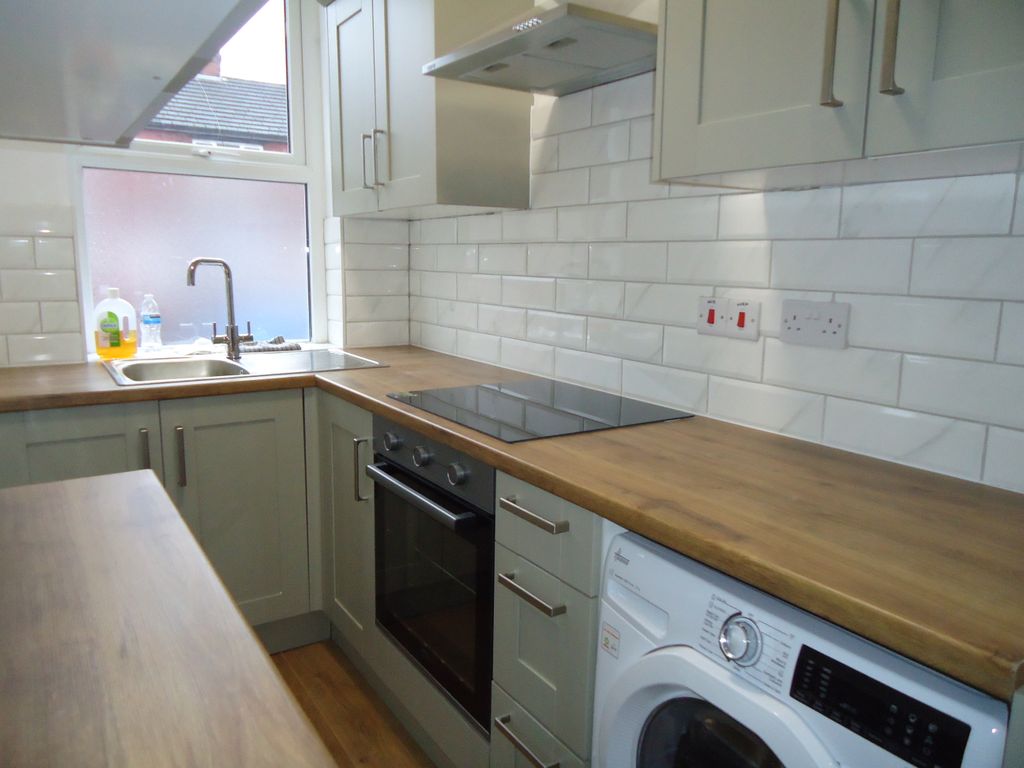 Property photo 2 of 12 Dsc01997