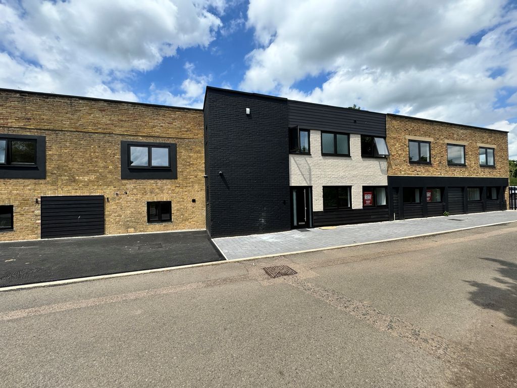 Property photo 1 of 13 B