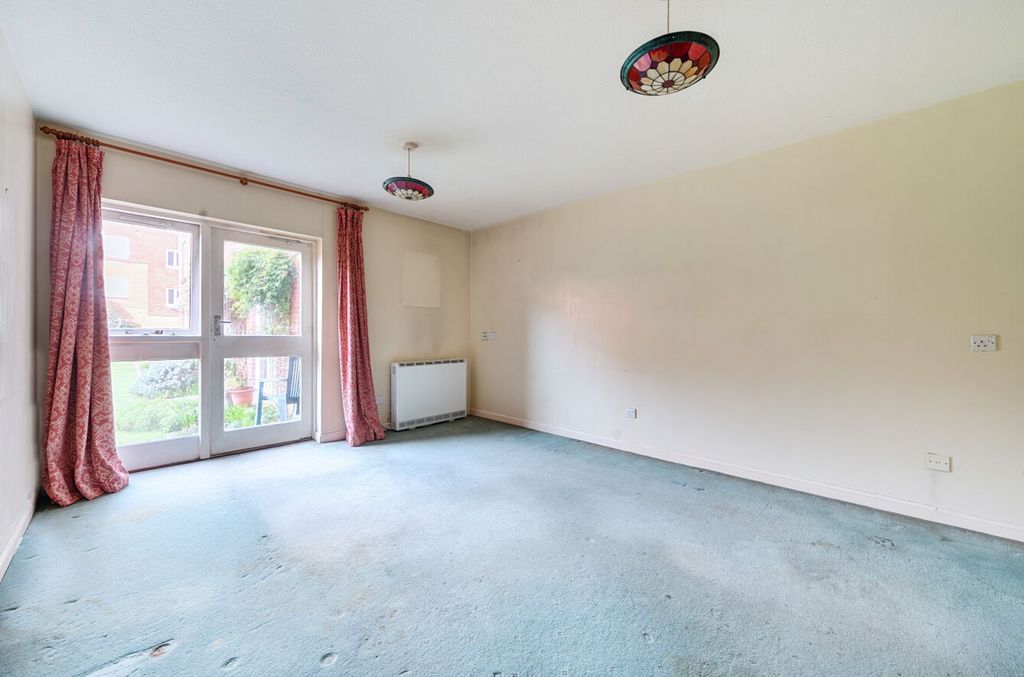 Property photo 3 of 19