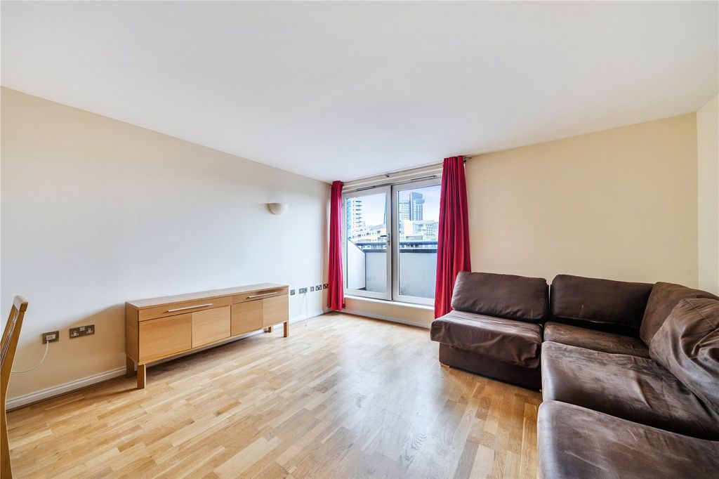Property photo 1 of 17 Reception Room