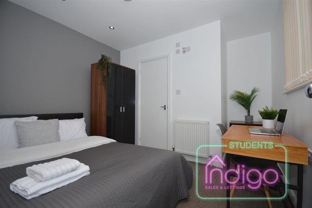 Property photo 2 of 6 Dsc_0042 (1).Jpg