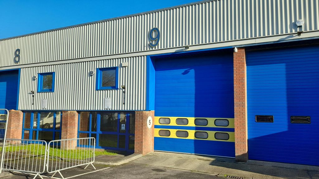 Property photo 2 of 2 Unit 9.Jpg