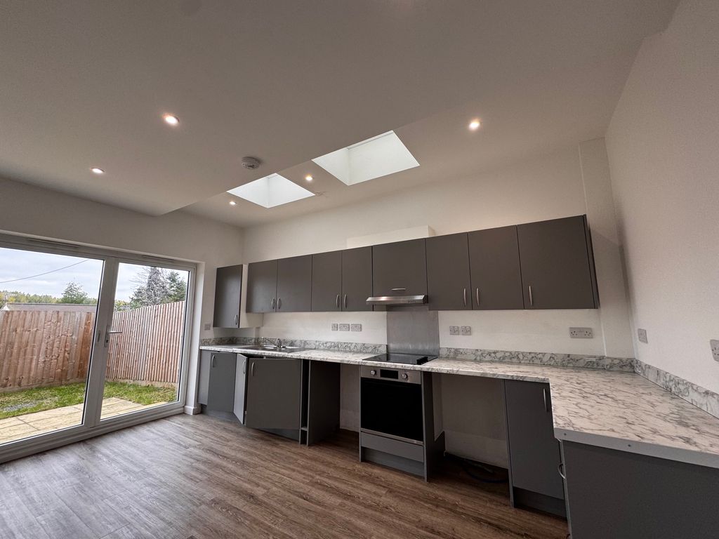 Property photo 2 of 6 Property