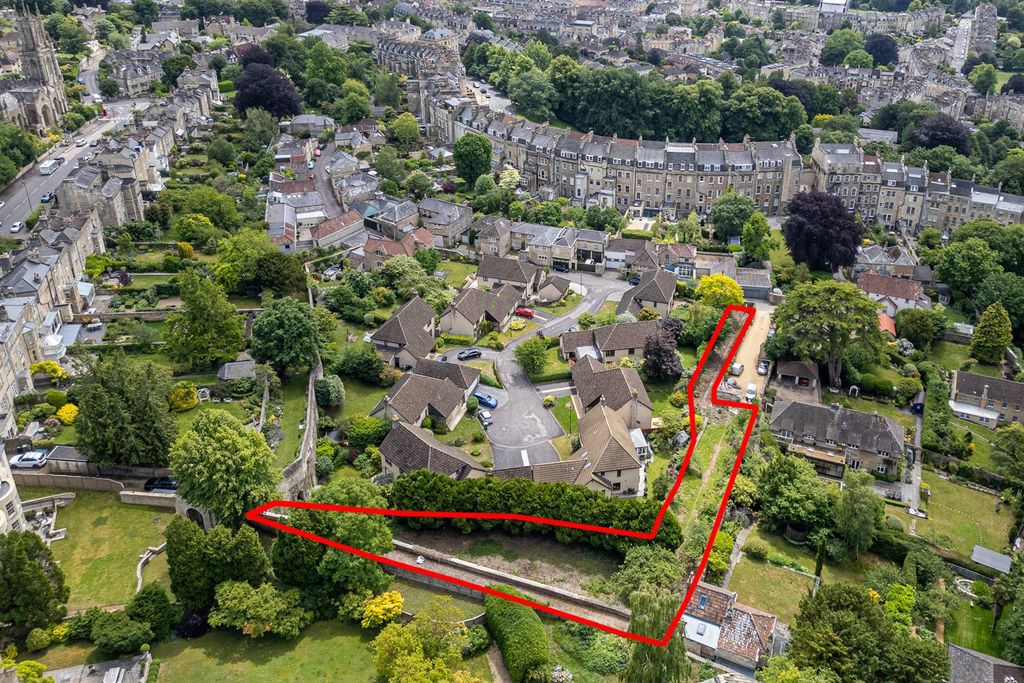 Property photo 2 of 26 Beckford Gardens, Upper Lansdown Mews Bath, Ba1 5H