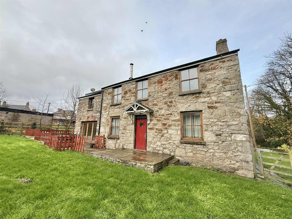 Property photo 1 of 20 Front Aspect.Jpg