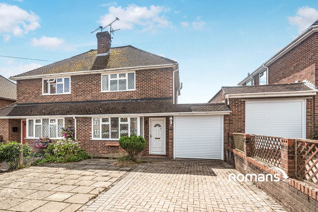 Property photo 1 of 10 Picture No. 02