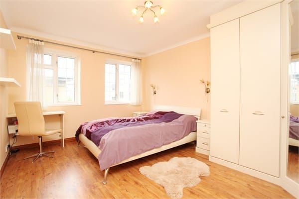 Property photo 3 of 6