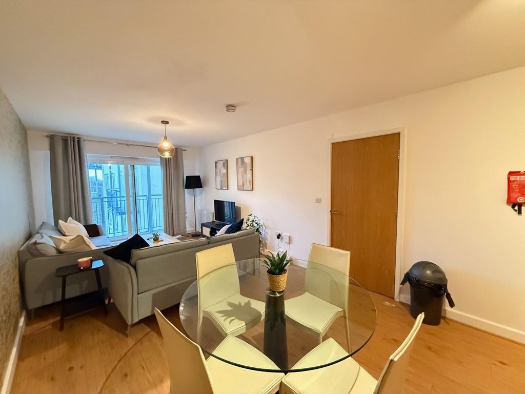 Property photo 3 of 12 Reception v2.Jpeg