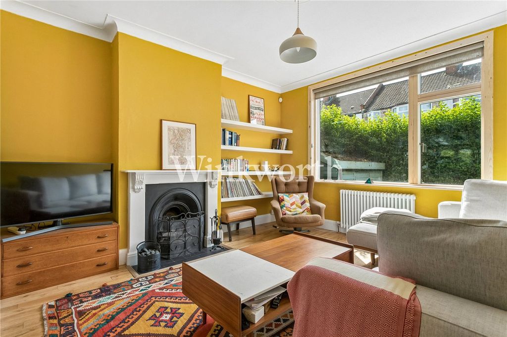 Property photo 1 of 25 Picture No. 48
