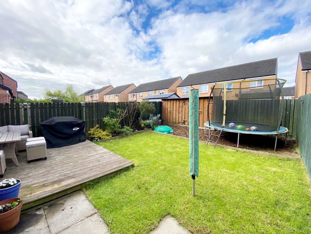 Additional image 14 of 3 bed semi-detached house for saleDalwhamie Street, Kinross KY13