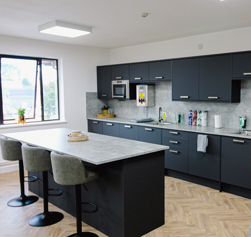 Property photo 2 of 6 Photo 1