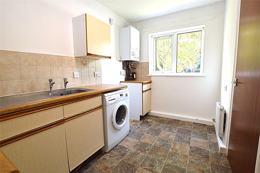 Property photo 3 of 12 Picture No. 20