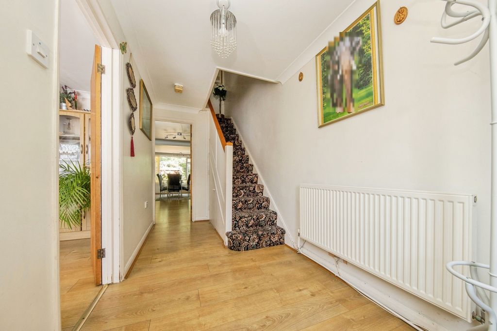 Property photo 2 of 18 Pbox-Img.Jpg
