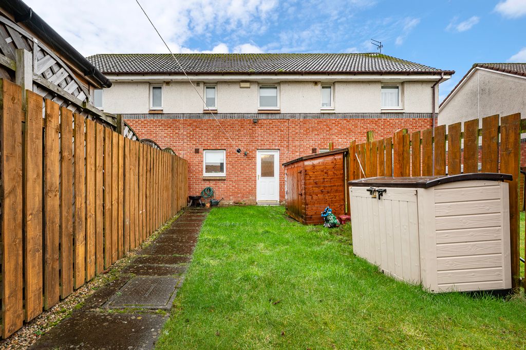 Property photo 2 of 29