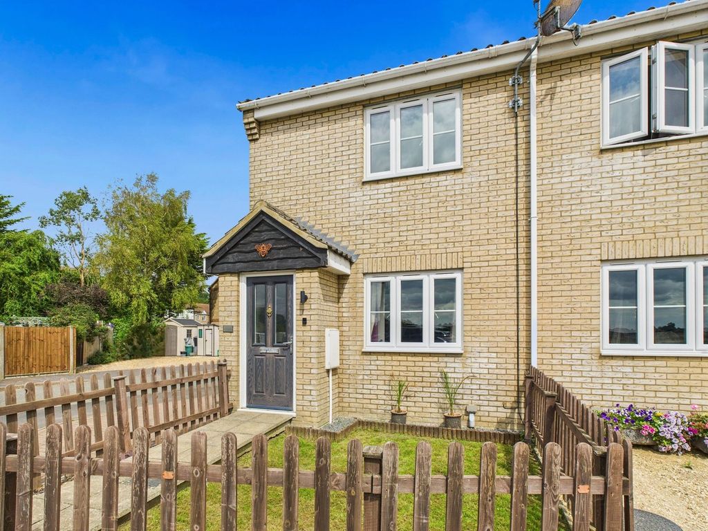 Property photo 1 of 11
