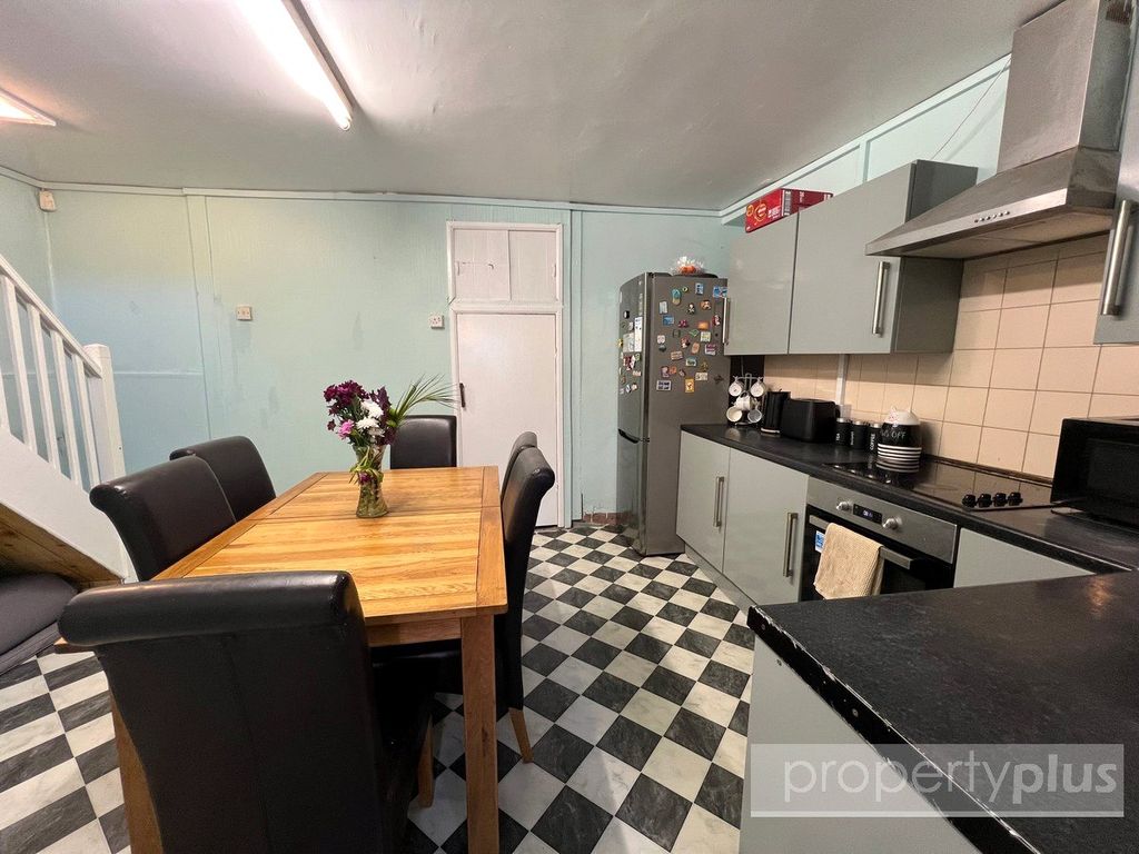 Property photo 3 of 12 Picture No. 09