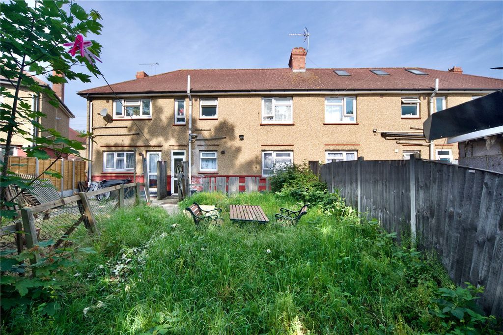 Property photo 3 of 14 Picture No. 18