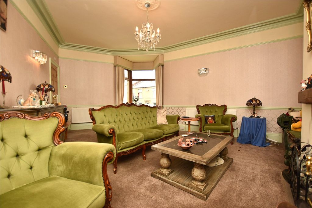 Property photo 2 of 11 Picture No. 10