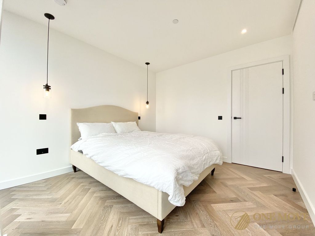 Property photo 3 of 28