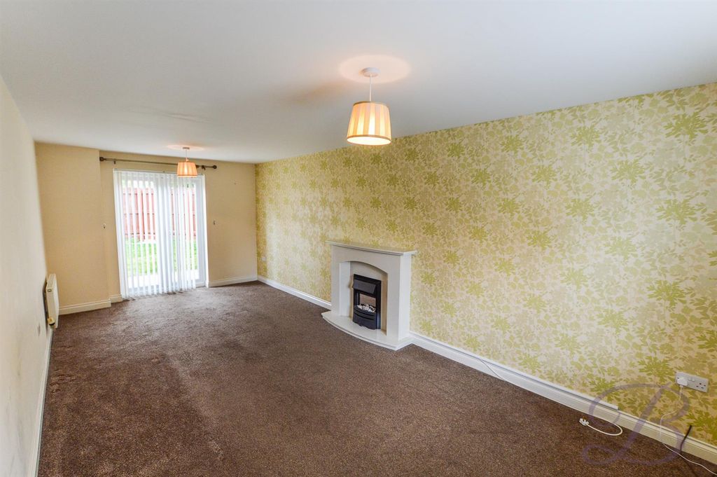 Property photo 3 of 19 Uoqwmcyshu-Wghzi7Ula9W.Jpg