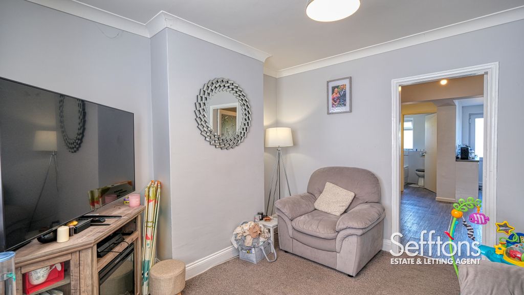 Property photo 2 of 19 Dscf3954_17