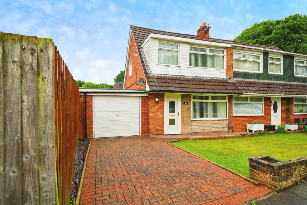 Property photo 2 of 17