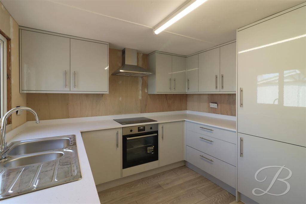 Property photo 3 of 4 Img_9828_1.Jpg