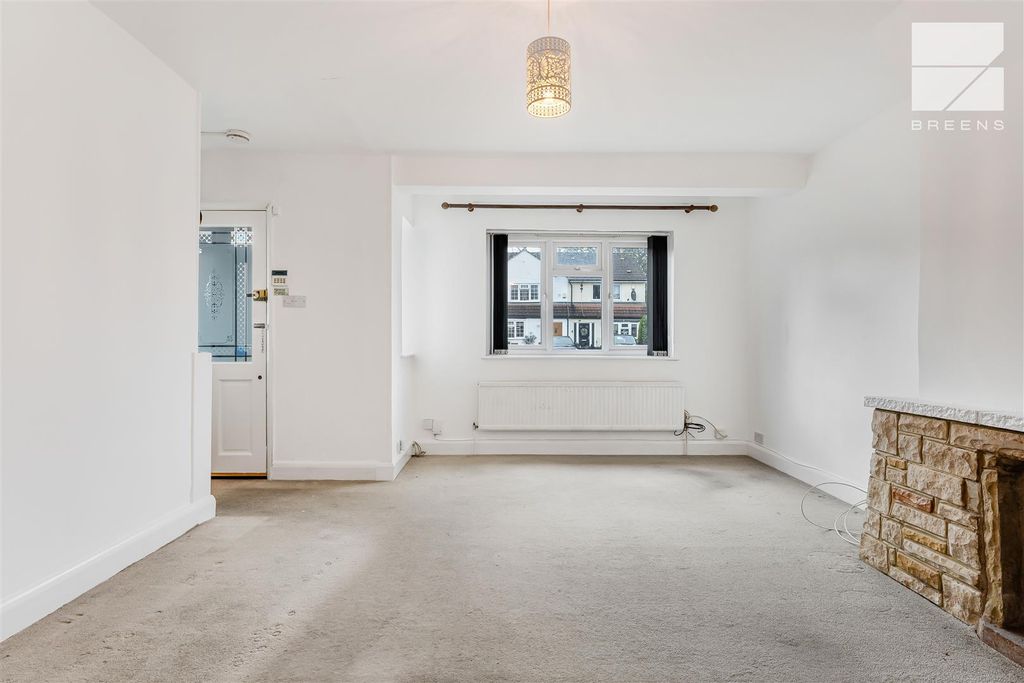 Property photo 2 of 17 11_70705_Watermarked.Jpg