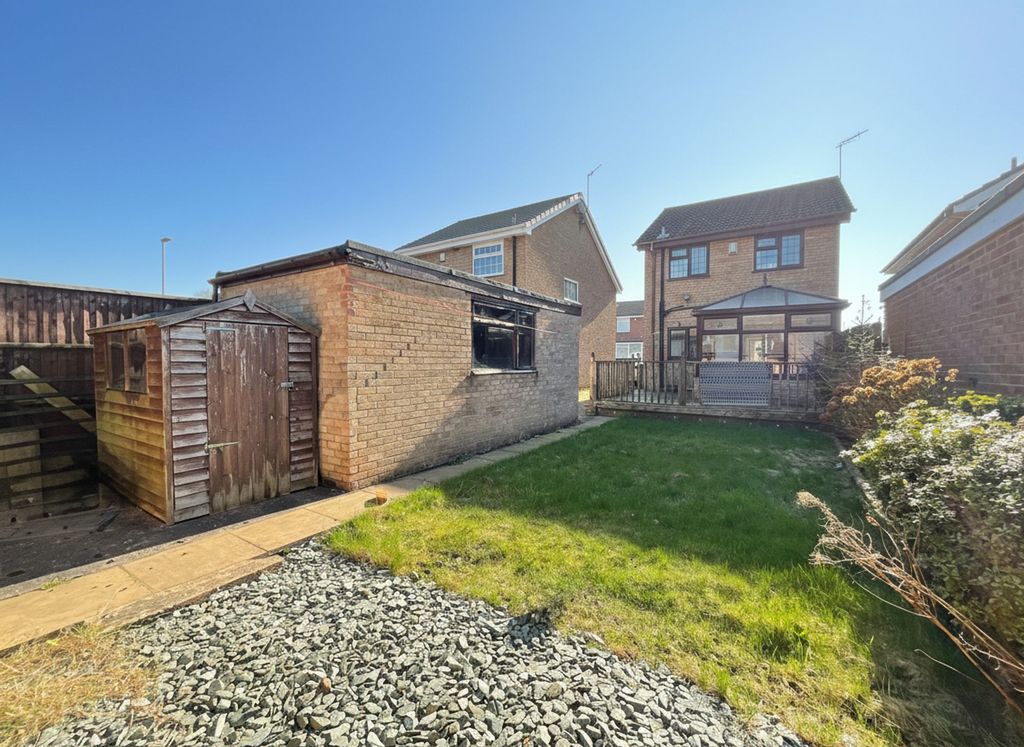 Property photo 2 of 22