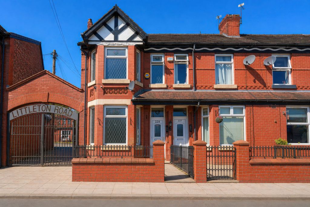 Property photo 1 of 14