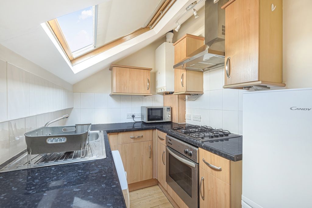 Property photo 1 of 6 628400 (2)