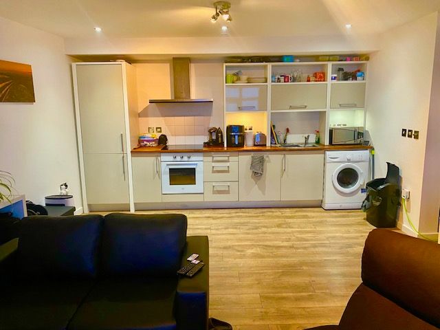 Property photo 2 of 9