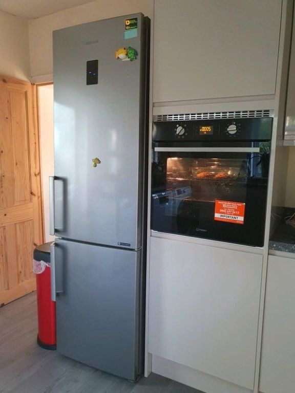 Property photo 3 of 6 92742638.Jpg