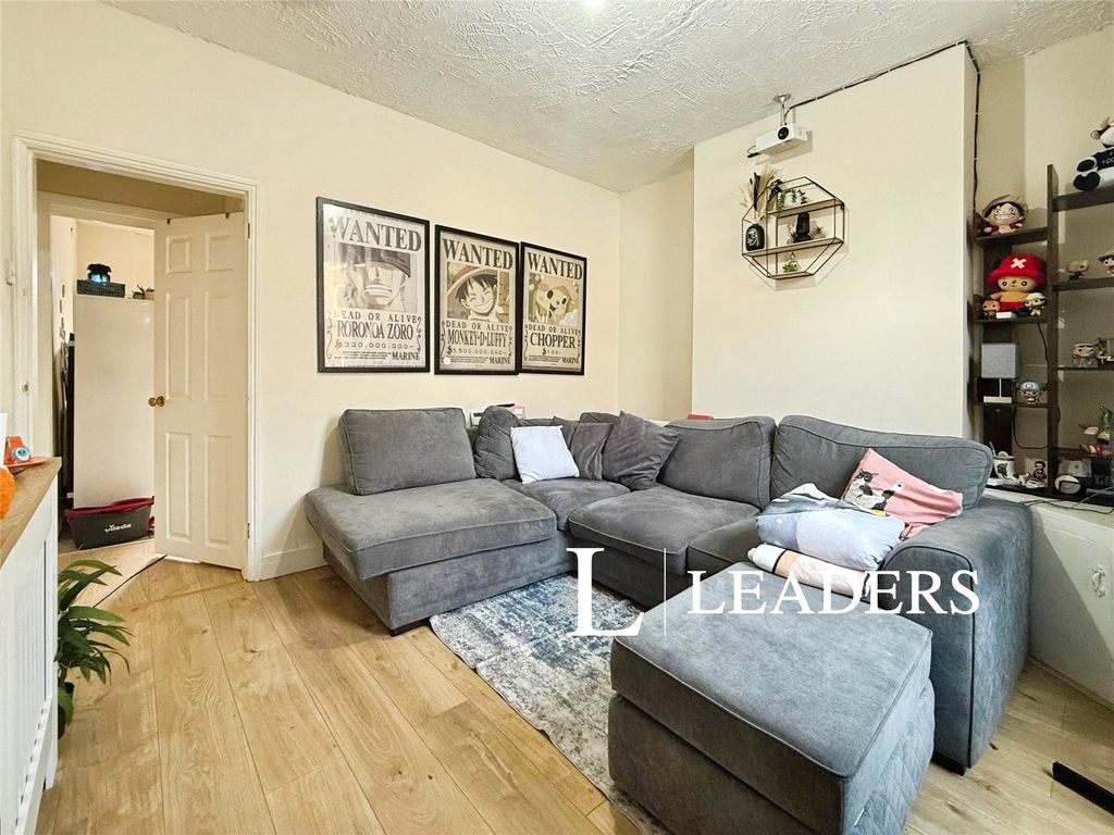 Property photo 2 of 9 Picture No. 03