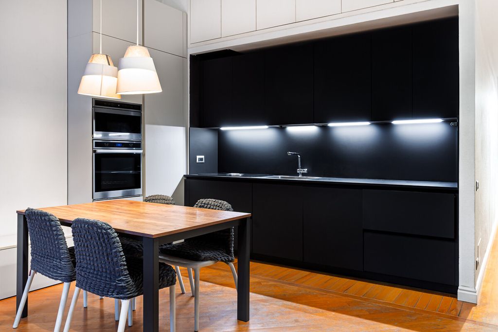 Property photo 2 of 29