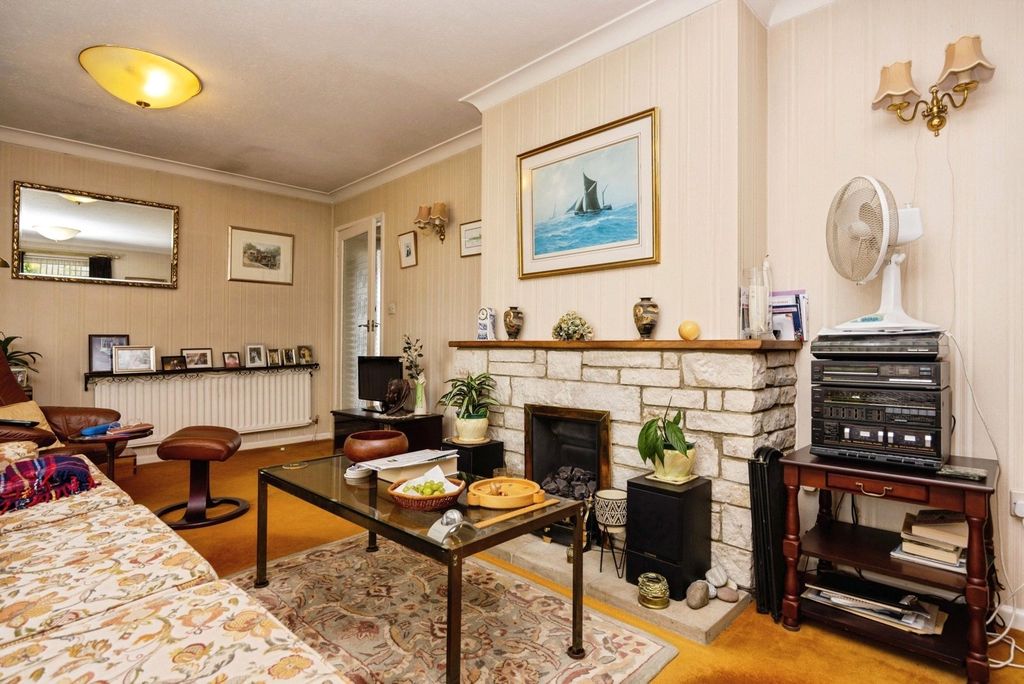 Property photo 2 of 18 Picture No. 06