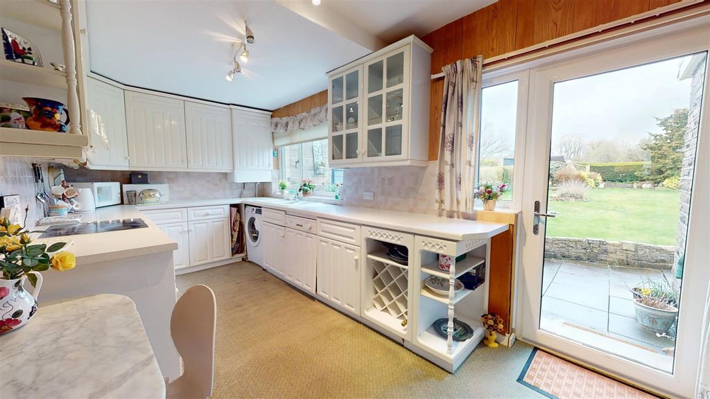 Property photo 3 of 18 51-The-Grove-03162026_121247.Jpg