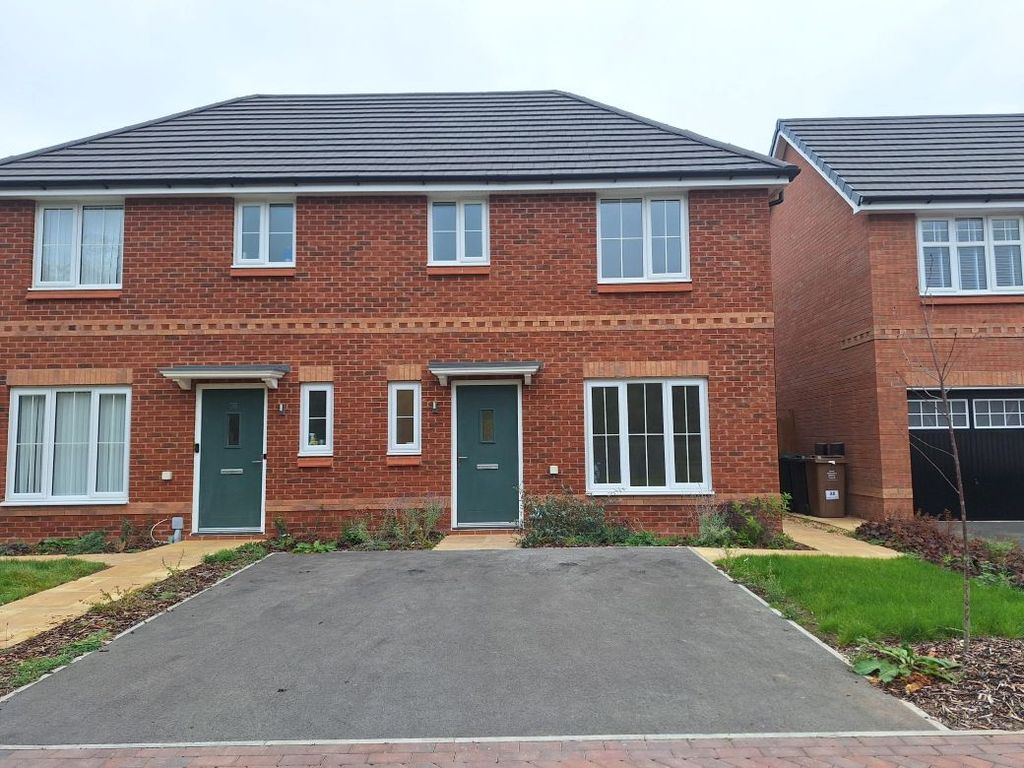 Property photo 1 of 11 External