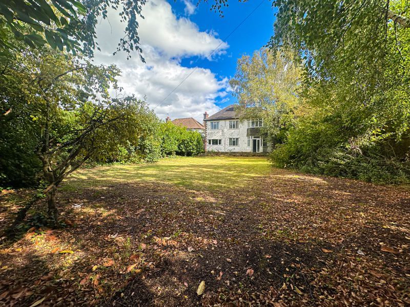 Property photo 2 of 16 Photo 18