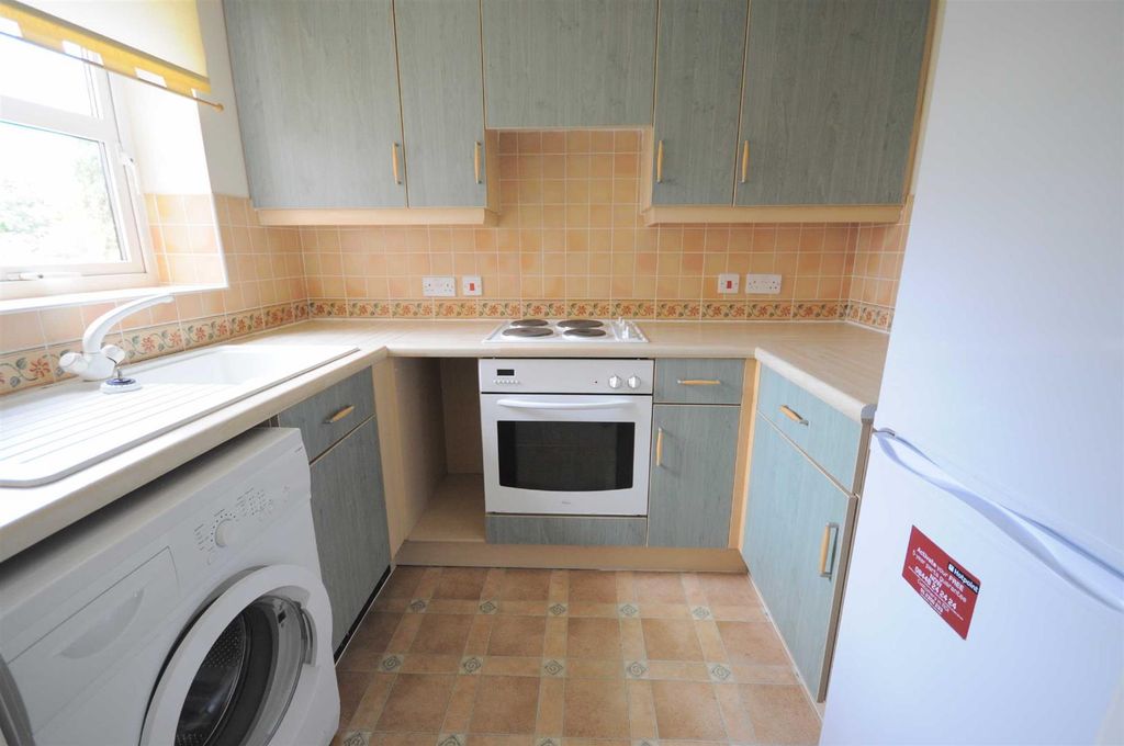Property photo 3 of 7